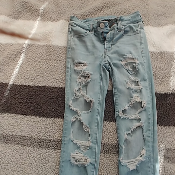 Jeans - Picture 2 of 3